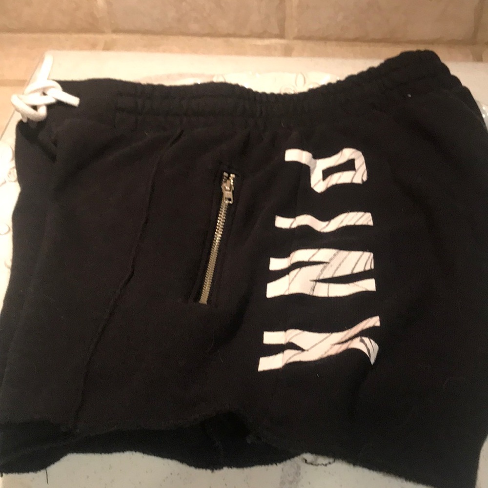 Fab PINK Shorts with Zipper Pockets!!!